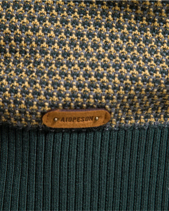 Karierter Herrenpullover